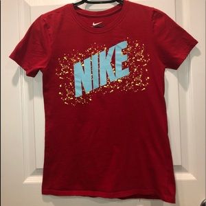 Women’s Nike T-Shirt